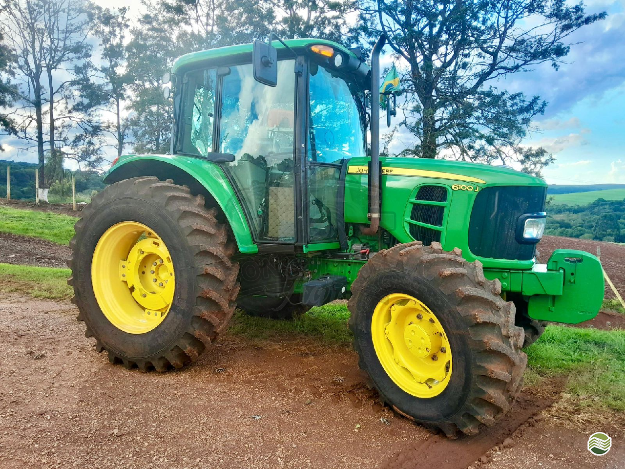 TRATOR JOHN DEERE JOHN DEERE 6100J Tração 4x4 Consulting Agro ITUVERAVA SÃO PAULO SP